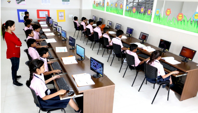 computer-lab-class
